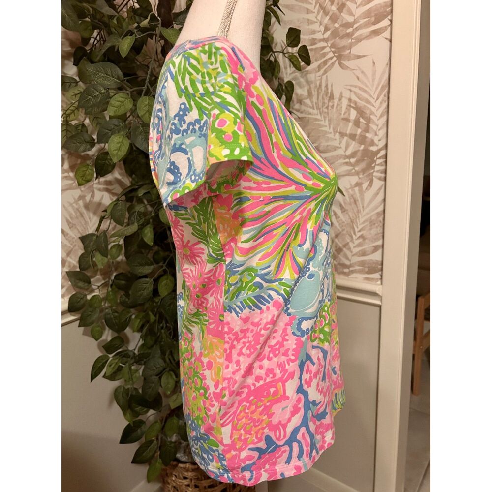 NWOT Lilly Pulitzer Michelle “More Lovers” Coral Top Size M Multicolor - Picture 3 of 5